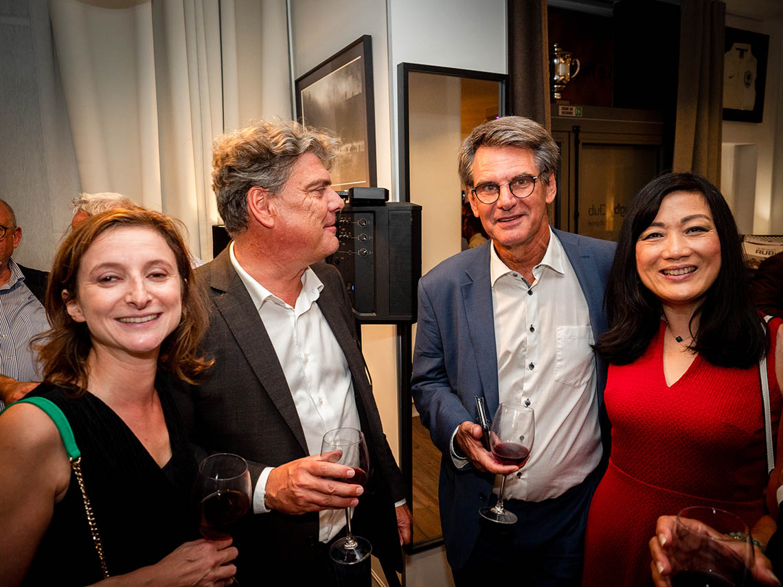 placeholder image-sq