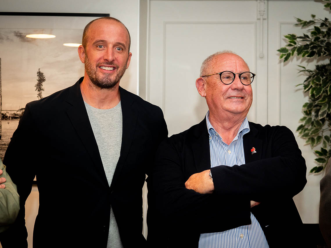 placeholder image-sq