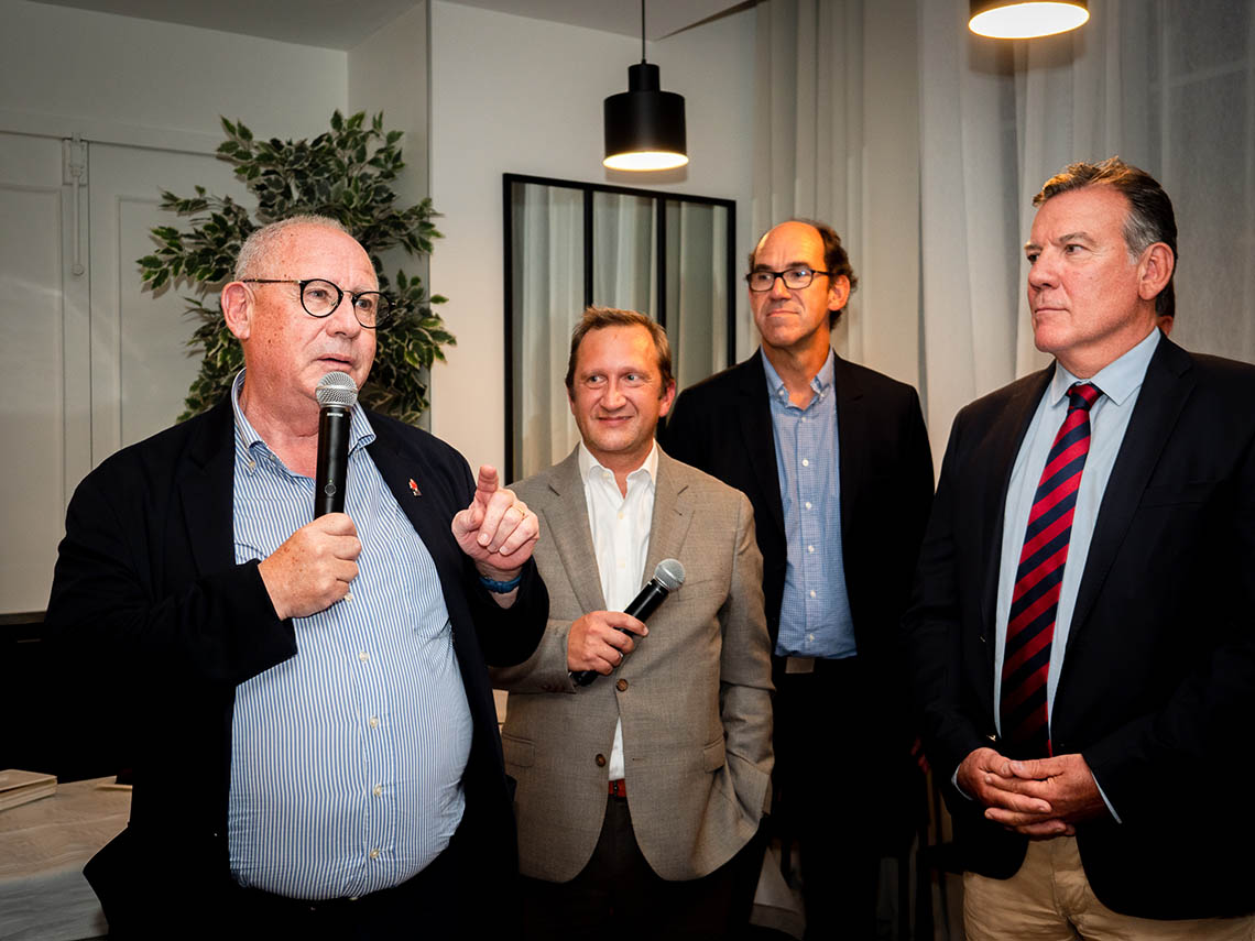 placeholder image-sq