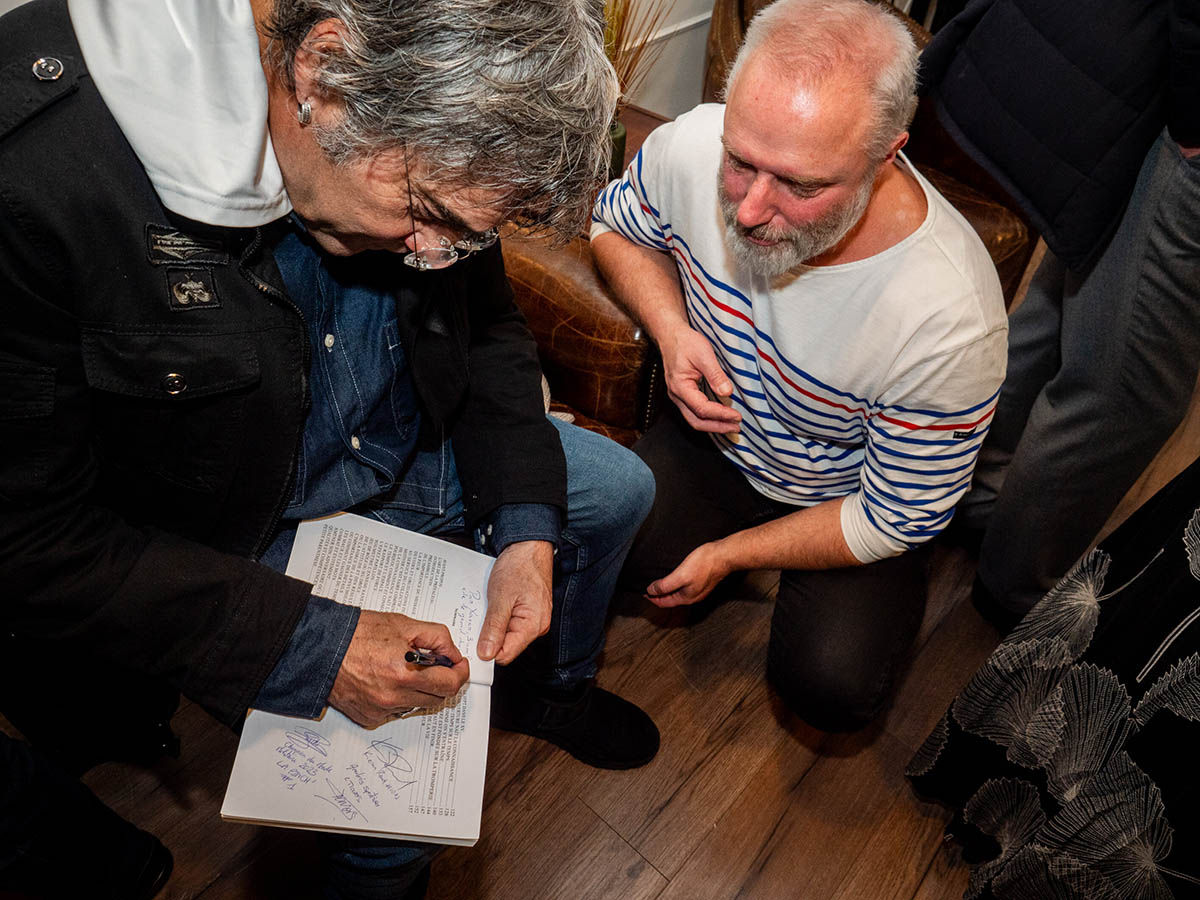 placeholder image-sq