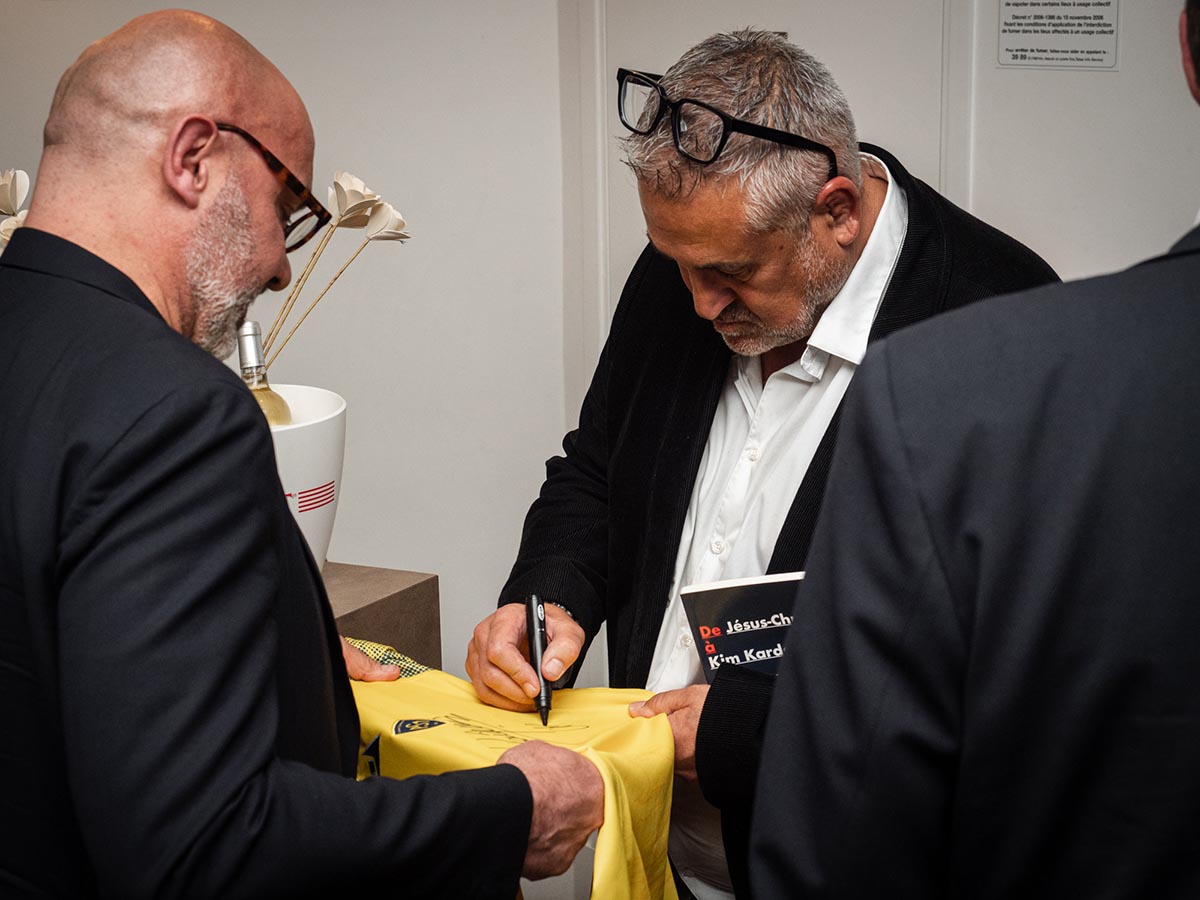 placeholder image-sq