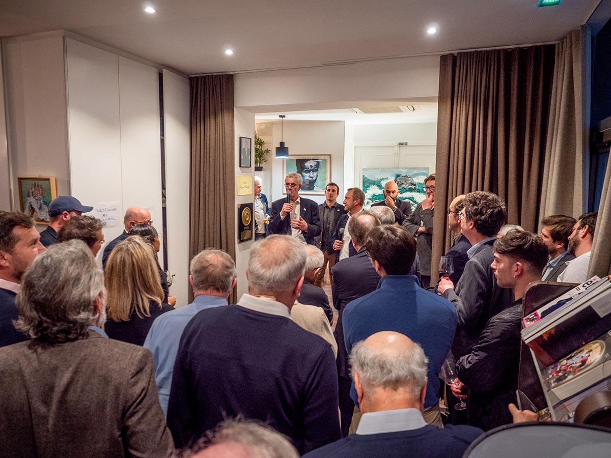 placeholder image-sq