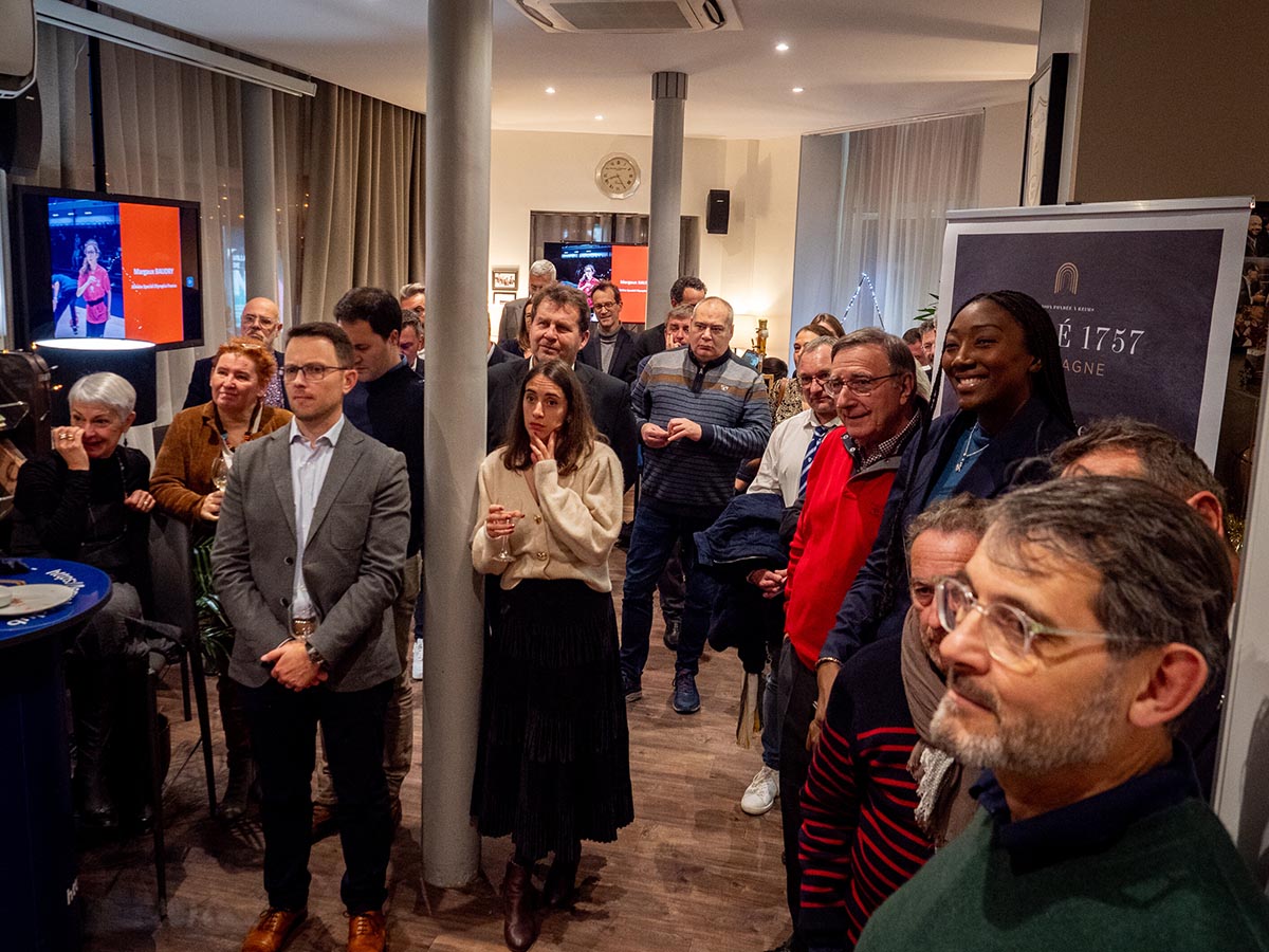 placeholder image-sq